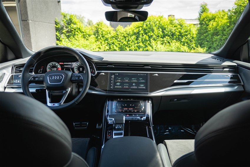 Audi Q8 55TFSI S-Line